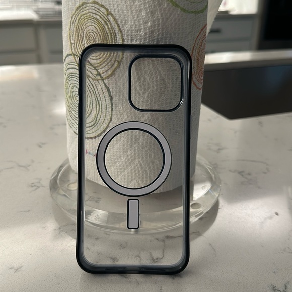 Otterbox iPhone 15 pro max case - Picture 1 of 5